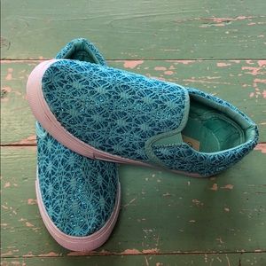 NEW WOMENS LACE GLITTER TURQUOISE GLITTER SLIP ON